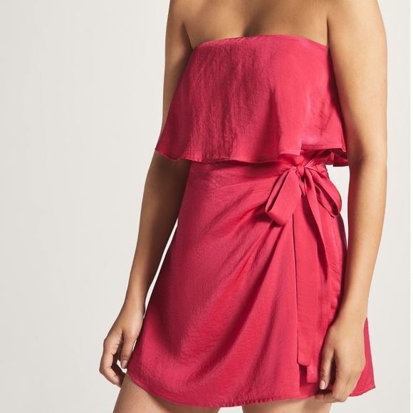 Anthropologie Pants - Anthropologie If By The Sea Strapless Romper